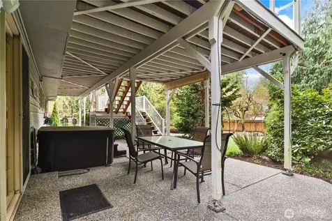 16603 199th Place NE Woodinville WA 98077