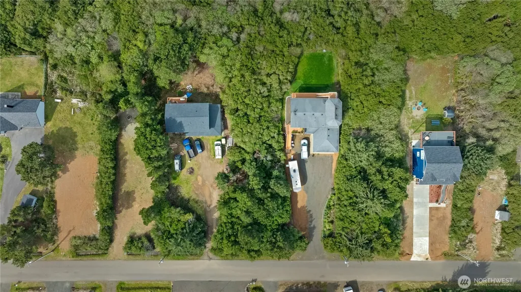 323 Sand Dune Avenue NW Ocean Shores WA 98569