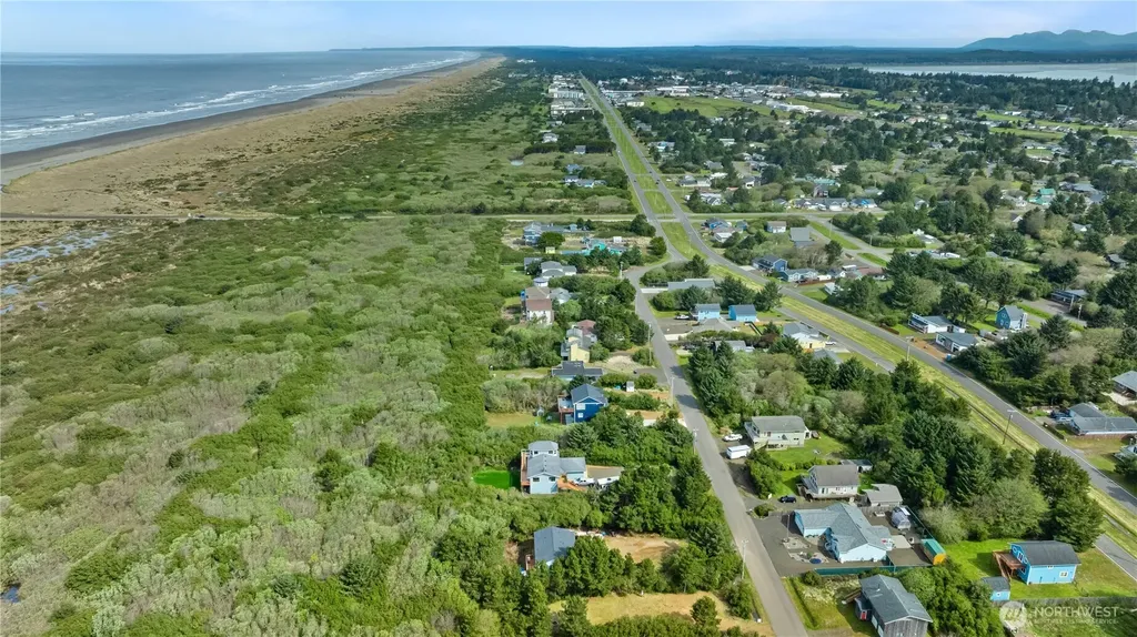 323 Sand Dune Avenue NW Ocean Shores WA 98569