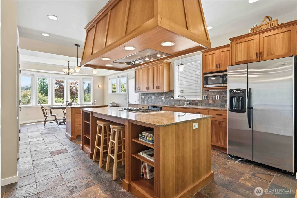 811 Medsker Road Sequim WA 98382