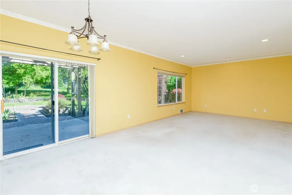 180 America Boulevard Sequim WA 98382