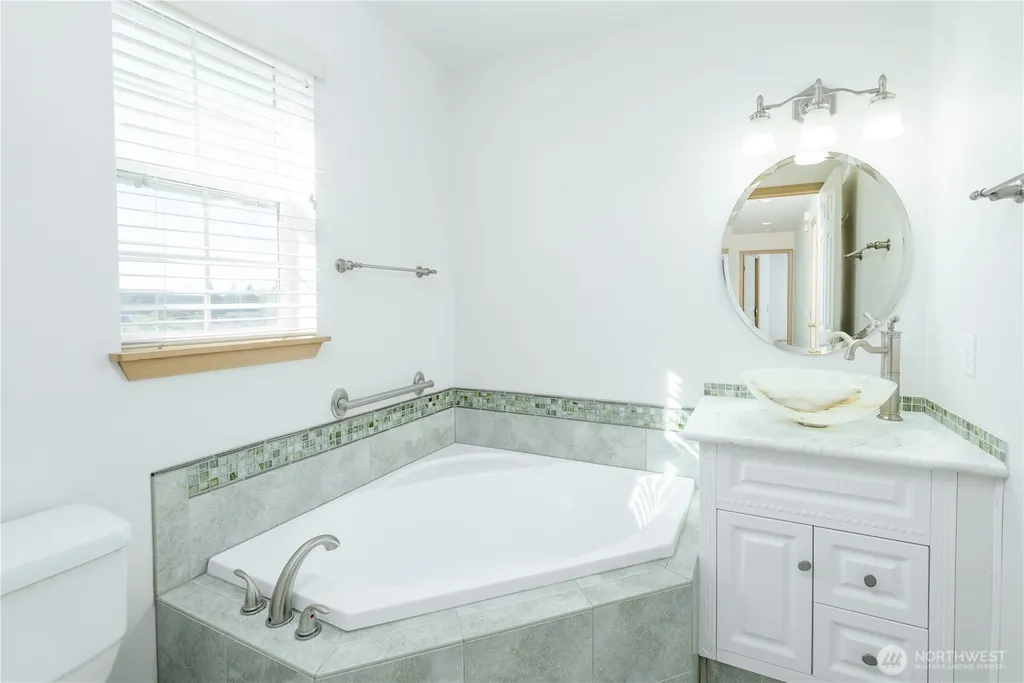 180 America Boulevard Sequim WA 98382