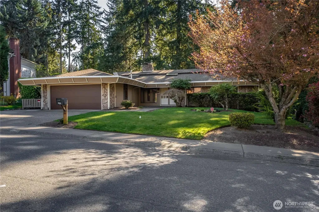 3327 SW 323rd Street Federal Way WA 98023