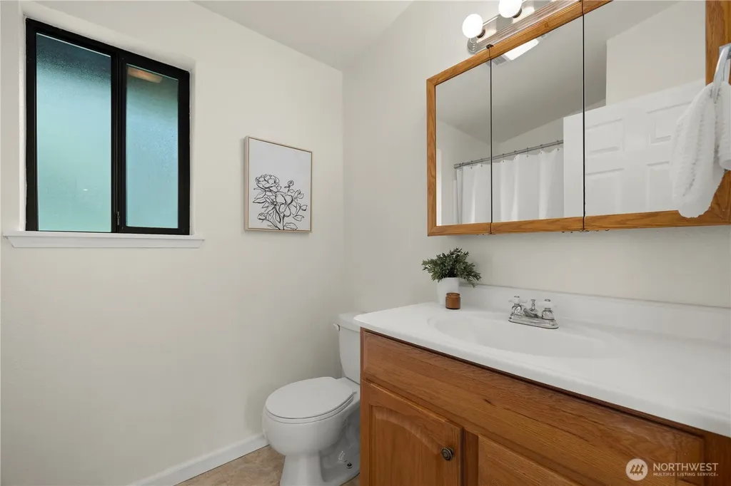 11124 Downes Road Snohomish WA 98296