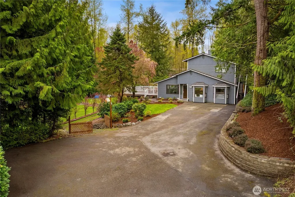 11124 Downes Road Snohomish WA 98296