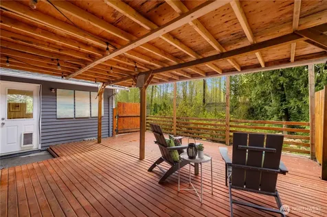 11124 Downes Road Snohomish WA 98296