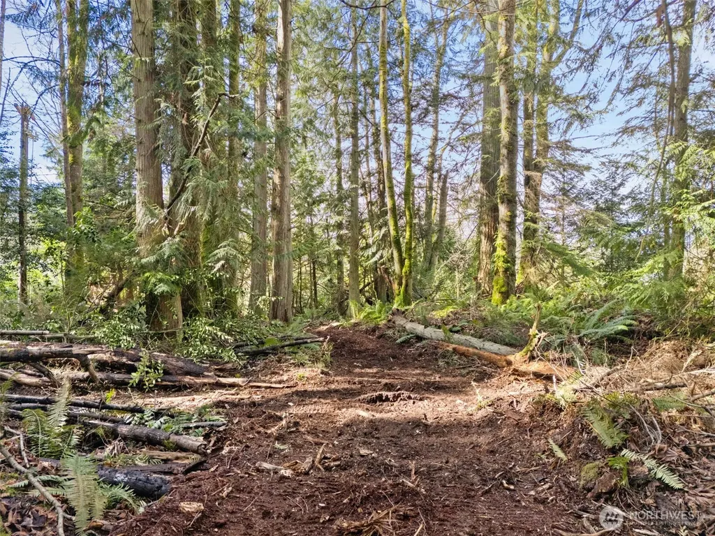 23500 Jefferson Point Road NE Kingston WA 98346