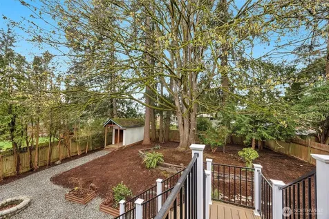 17414 Brook Boulevard Bothell WA 98021