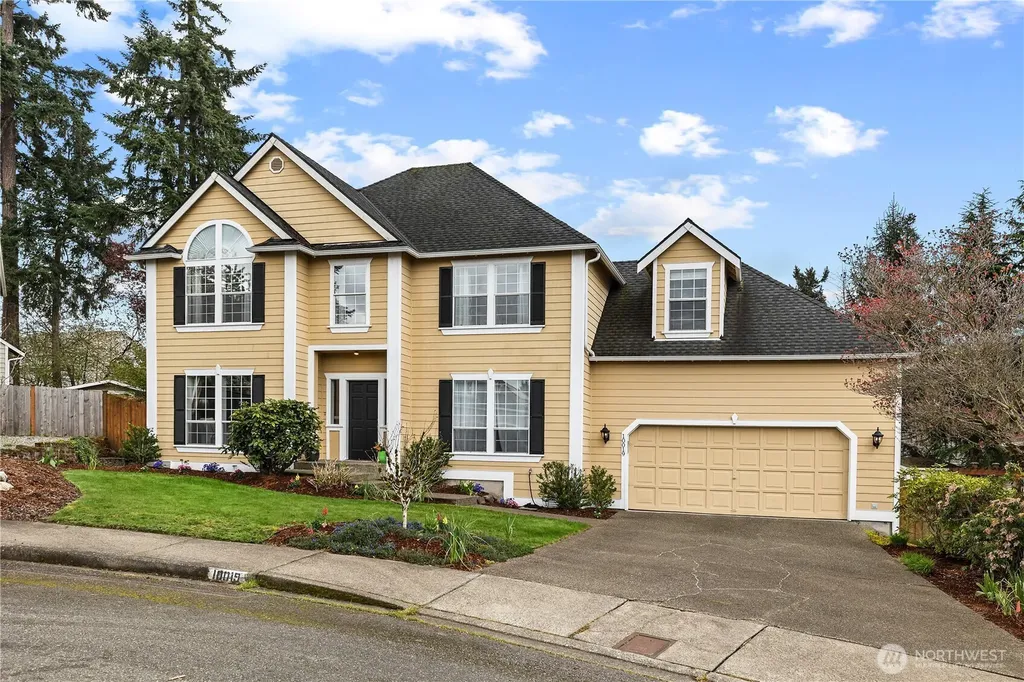 10019 SE 244th Court Kent WA 98030