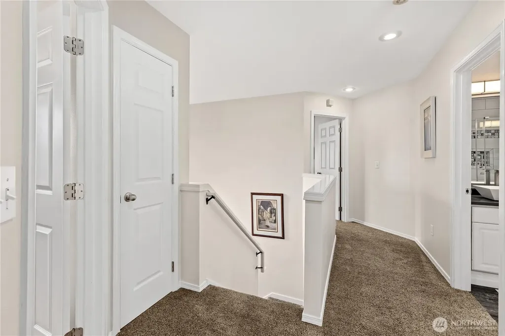 10019 SE 244th Court Kent WA 98030