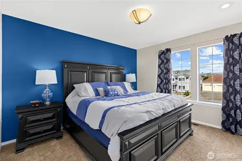 10019 SE 244th Court Kent WA 98030