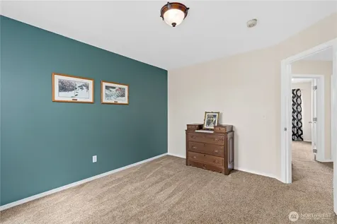 10019 SE 244th Court Kent WA 98030