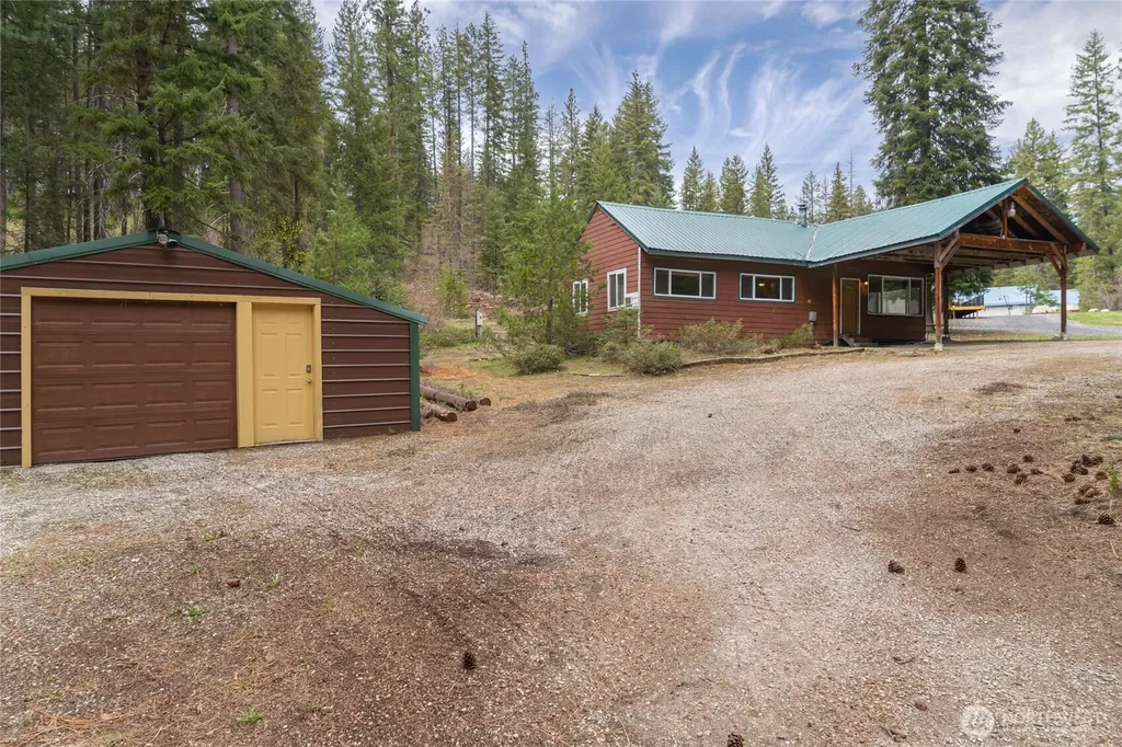 2205 Pine Tree Road Leavenworth WA 98826