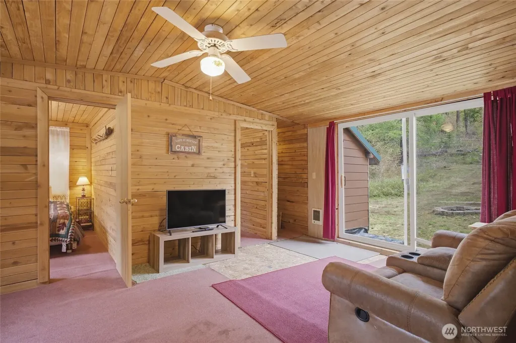 2205 Pine Tree Road Leavenworth WA 98826