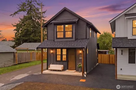 2815 25th Street Everett WA 98201