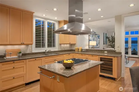 2061 43rd Avenue E Seattle WA 98112