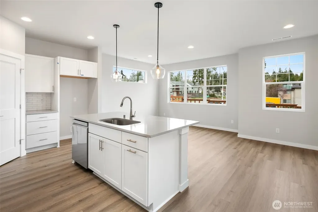 562 SW 97th Street Seattle WA 98106