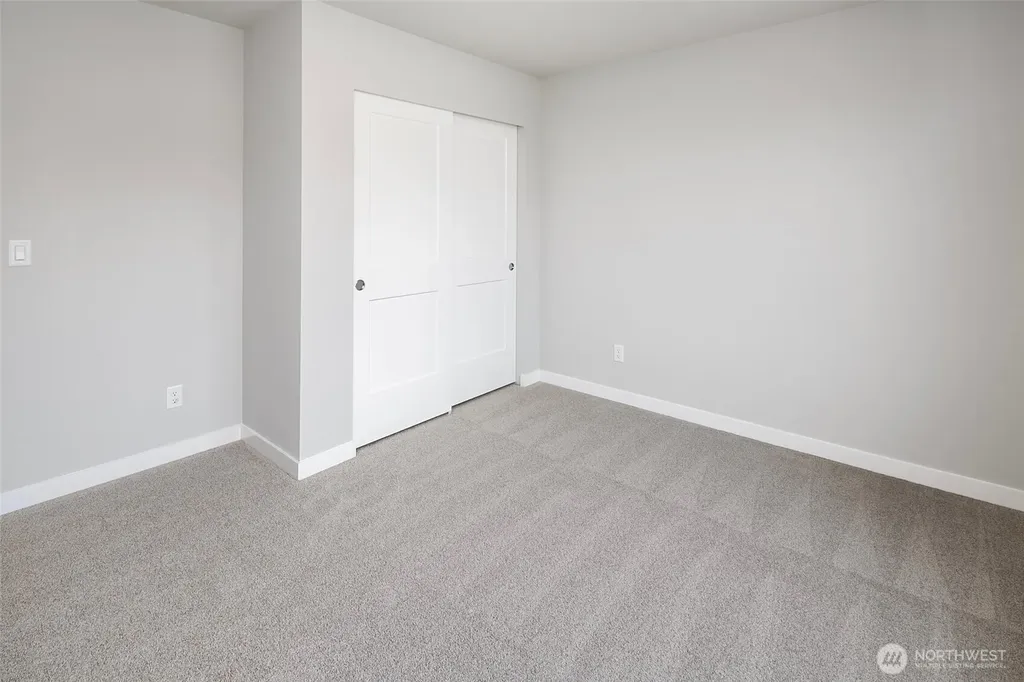 562 SW 97th Street Seattle WA 98106