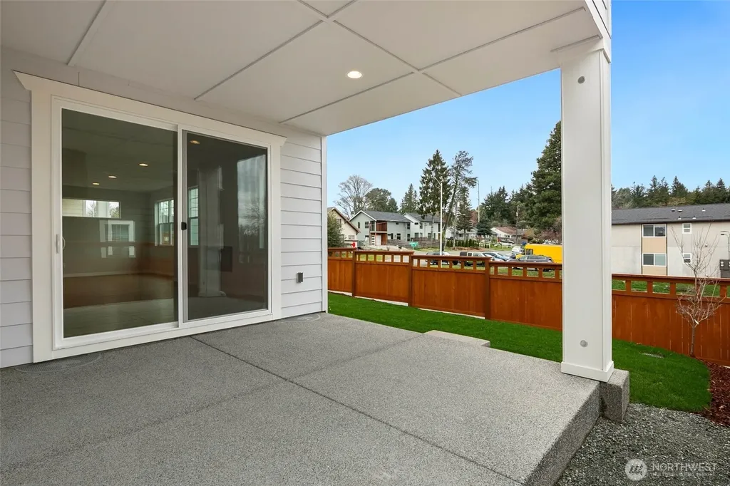 562 SW 97th Street Seattle WA 98106