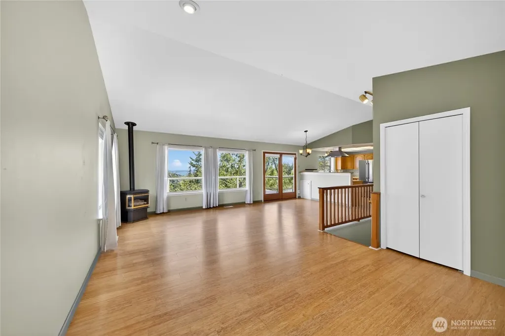 3508 W 8th Street Anacortes WA 98221