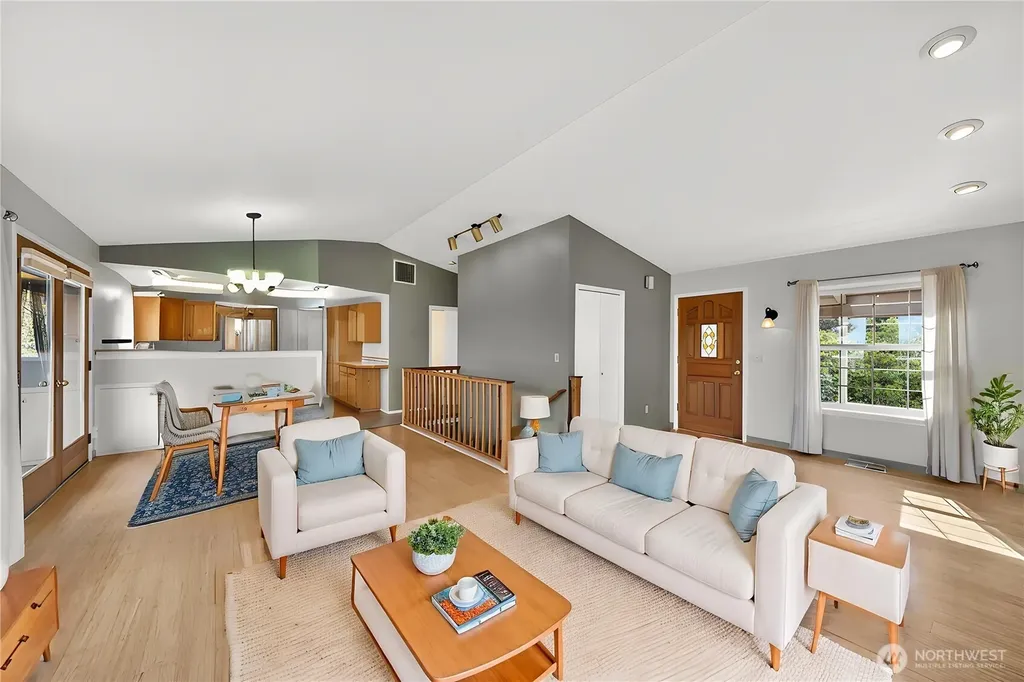 3508 W 8th Street Anacortes WA 98221