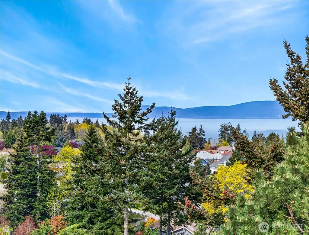 3508 W 8th Street Anacortes WA 98221