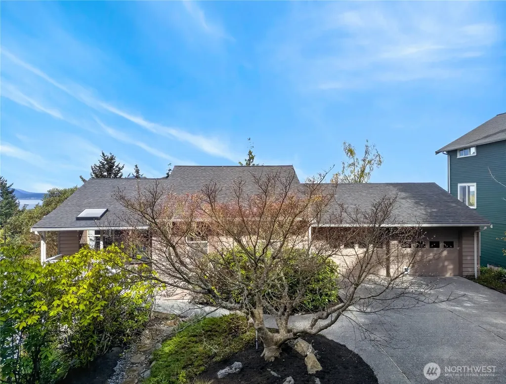 3508 W 8th Street Anacortes WA 98221