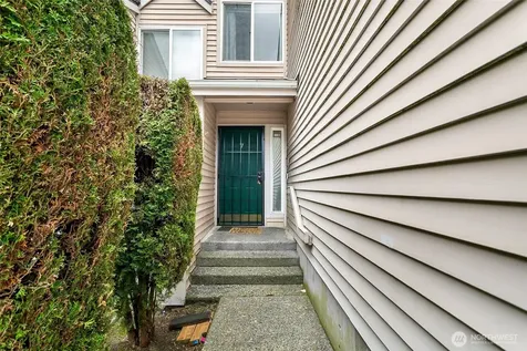 1825 S 330th Street Federal Way WA 98003