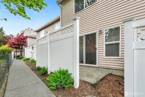 1825 S 330th Street Federal Way WA 98003