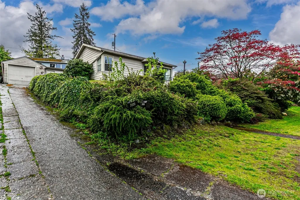 7035 S 127th Street Seattle WA 98178