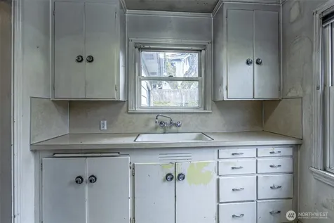 7035 S 127th Street Seattle WA 98178