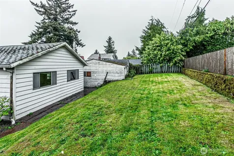 7035 S 127th Street Seattle WA 98178