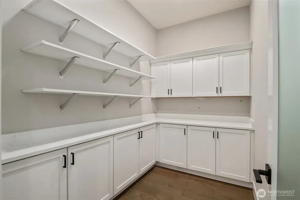 7574 S 130th Place Seattle WA 98178
