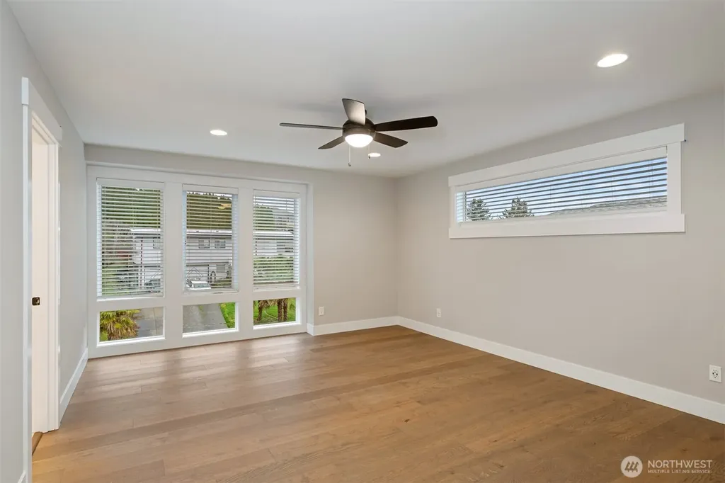 7574 S 130th Place Seattle WA 98178