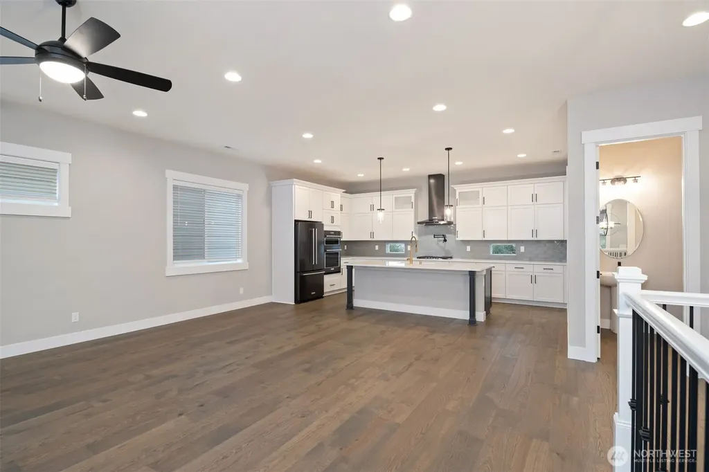 7574 S 130th Place Seattle WA 98178