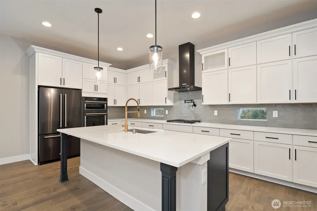 7574 S 130th Place Seattle WA 98178