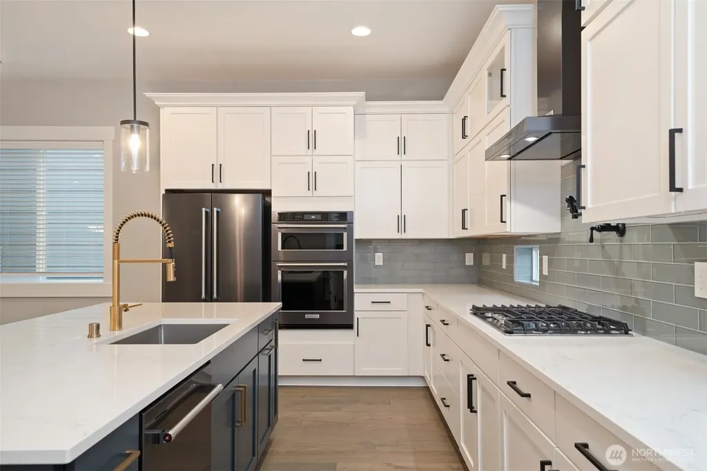 7574 S 130th Place Seattle WA 98178
