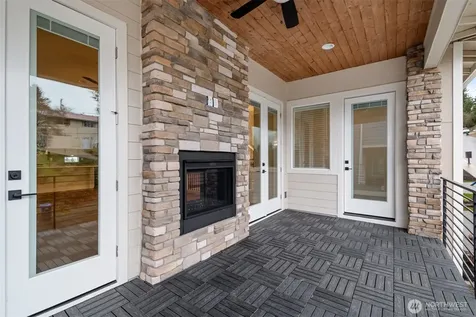 7574 S 130th Place Seattle WA 98178