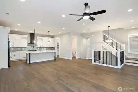 7574 S 130th Place Seattle WA 98178