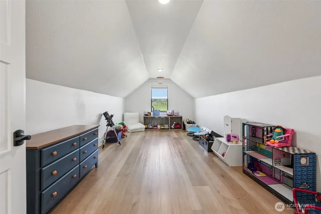 270 Tulip Lane Woodland WA 98674
