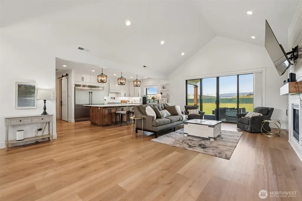 270 Tulip Lane Woodland WA 98674