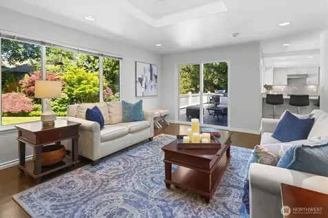 11000 SE 24th Place Bellevue WA 98004