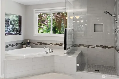 11000 SE 24th Place Bellevue WA 98004