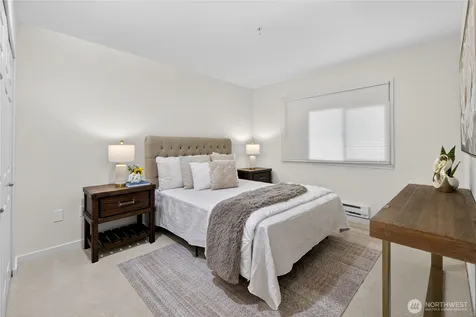 524 6th Avenue W Seattle WA 98119