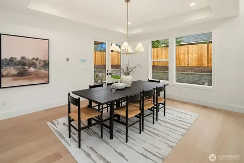 138 159th Place SE Bellevue WA 98008