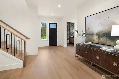 138 159th Place SE Bellevue WA 98008