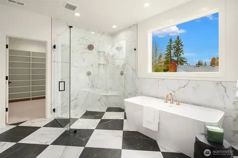 138 159th Place SE Bellevue WA 98008