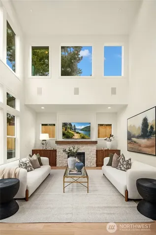 138 159th Place SE Bellevue WA 98008