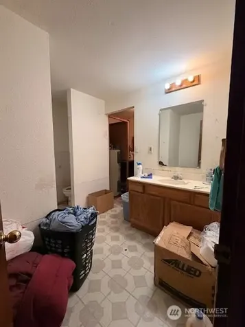 6105 Sunnyslope SW Port Orchard WA 98367