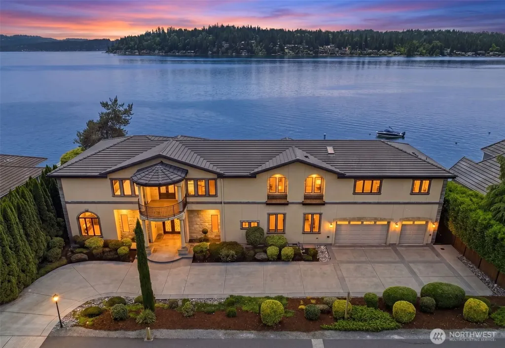 2837 E Lake Sammamish Parkway NE Sammamish WA 98074